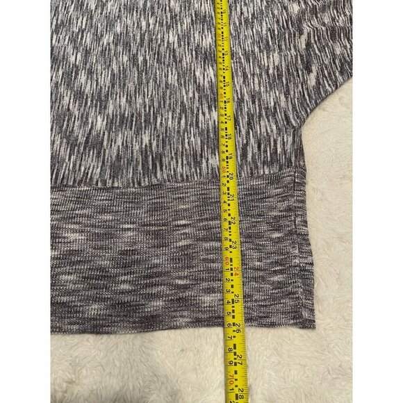 Chico's Women's Pullover Dolman Sleeve Sweater Round Neck Size 2 Gray Metallic - Picture 6 of 7